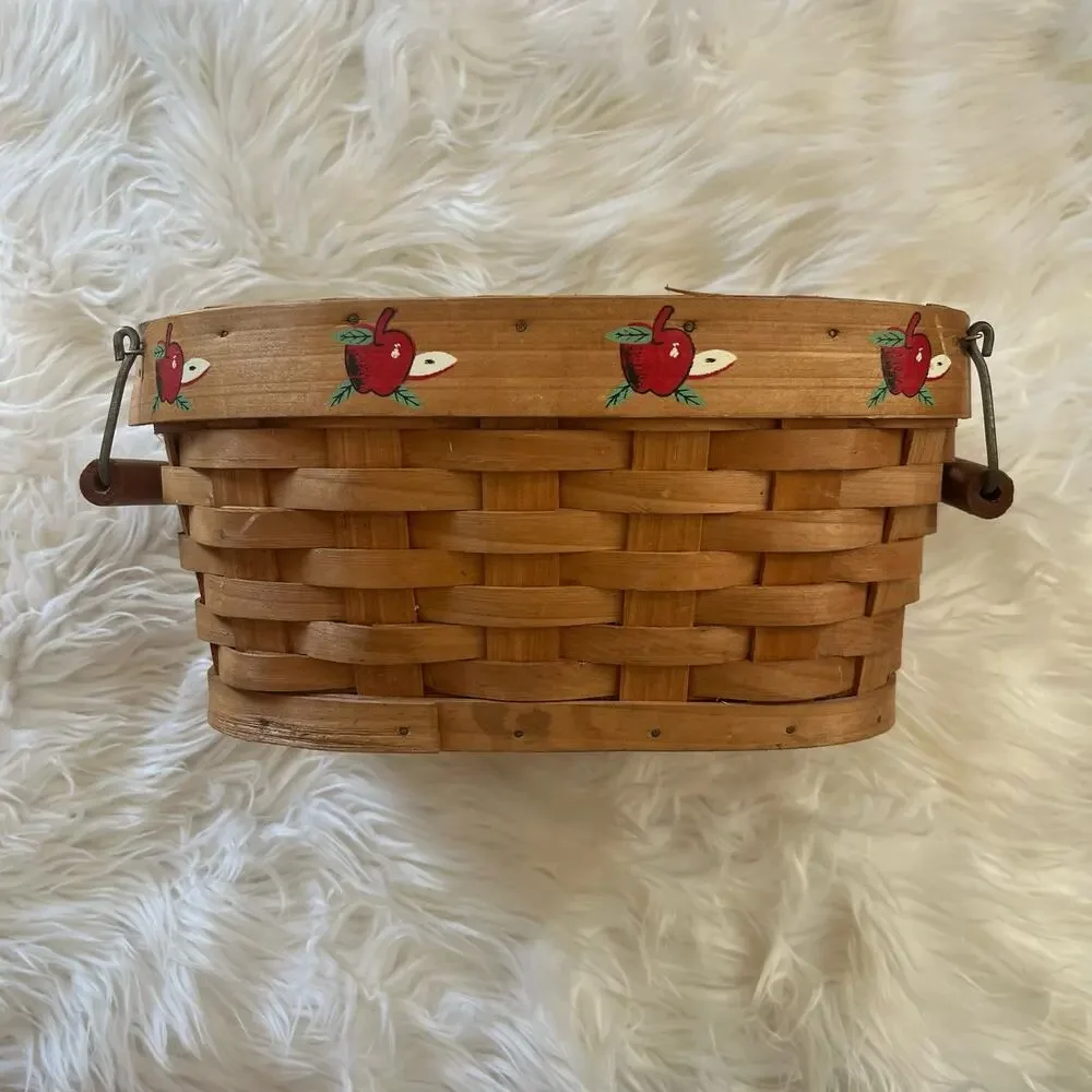 70s 80s Vintage Ozarks farmhouse woven wicker apple basket with carrying handles